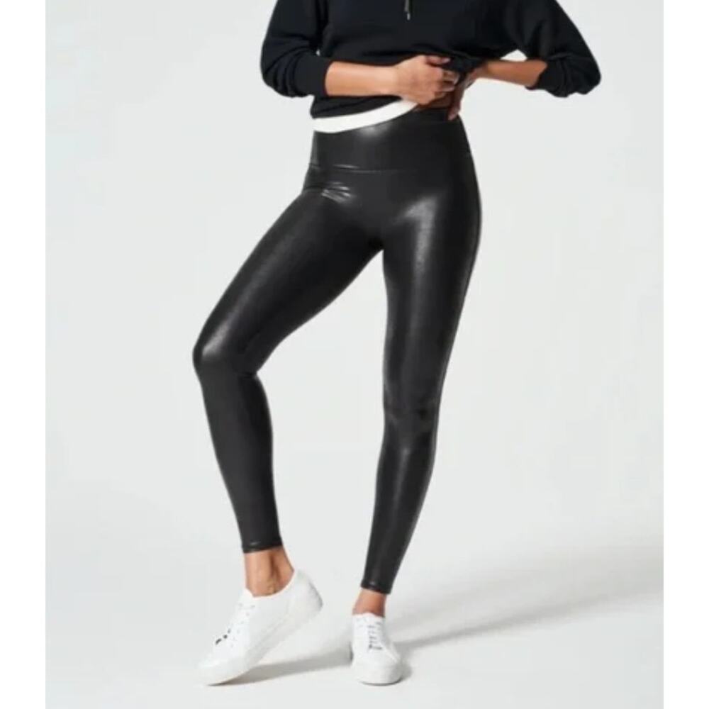 Spanx Faux Leather Leggings Size Large Petite NWT